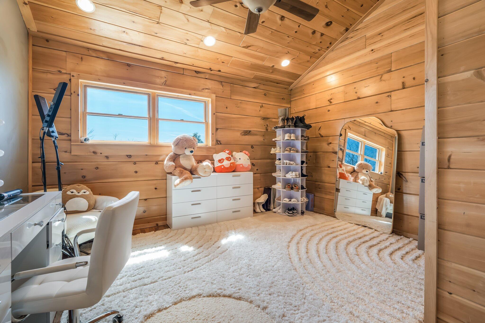 23 Hillcrest Lane Dyer Brook ME 04747