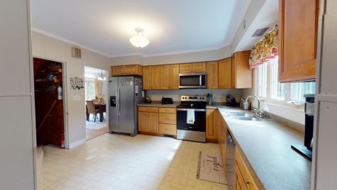 79 Western Avenue Auburn ME 04210