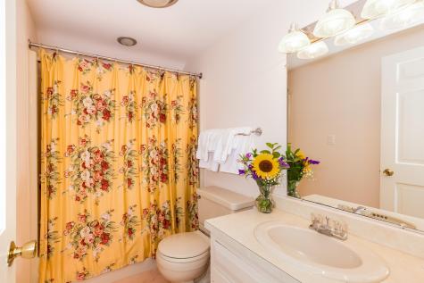 3 Elizabethan Drive Kennebunkport ME 04046