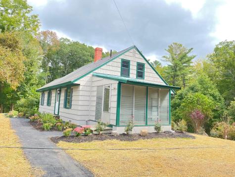 77 Middle Road Falmouth ME 04105
