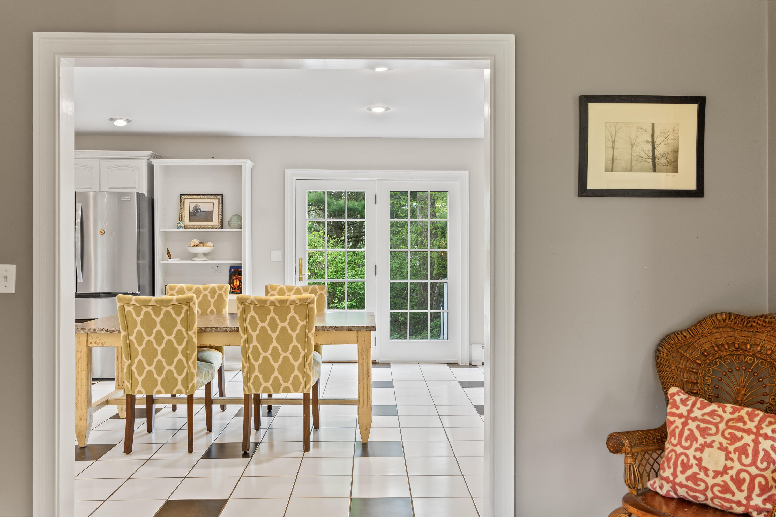 10 Thistleberry Lane York ME 03909