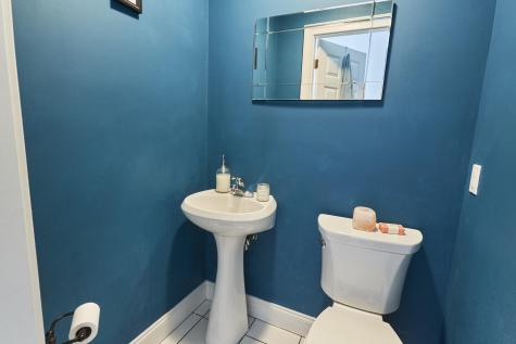 10 Thistleberry Lane York ME 03909