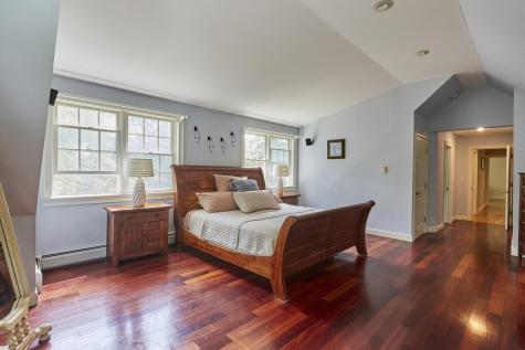 10 Thistleberry Lane York ME 03909