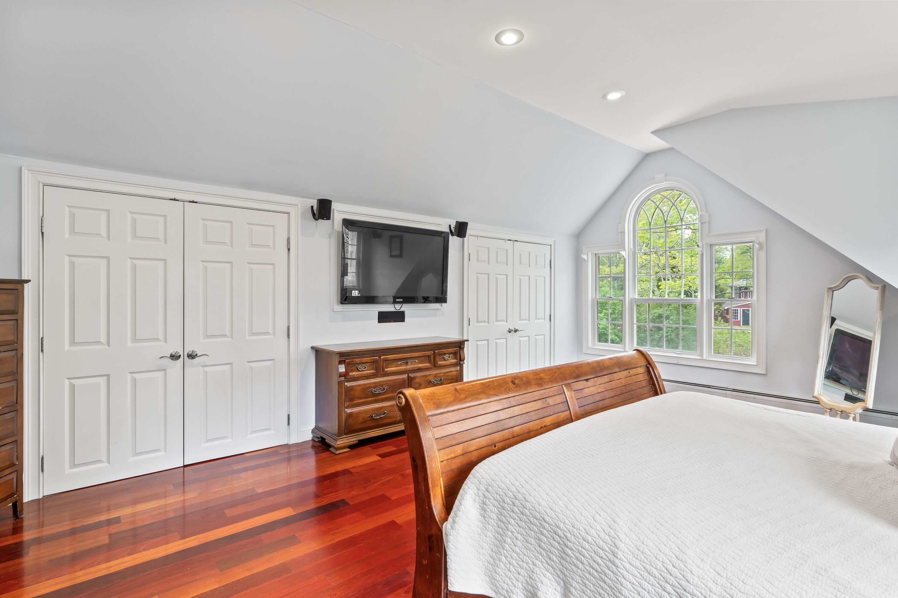 10 Thistleberry Lane York ME 03909