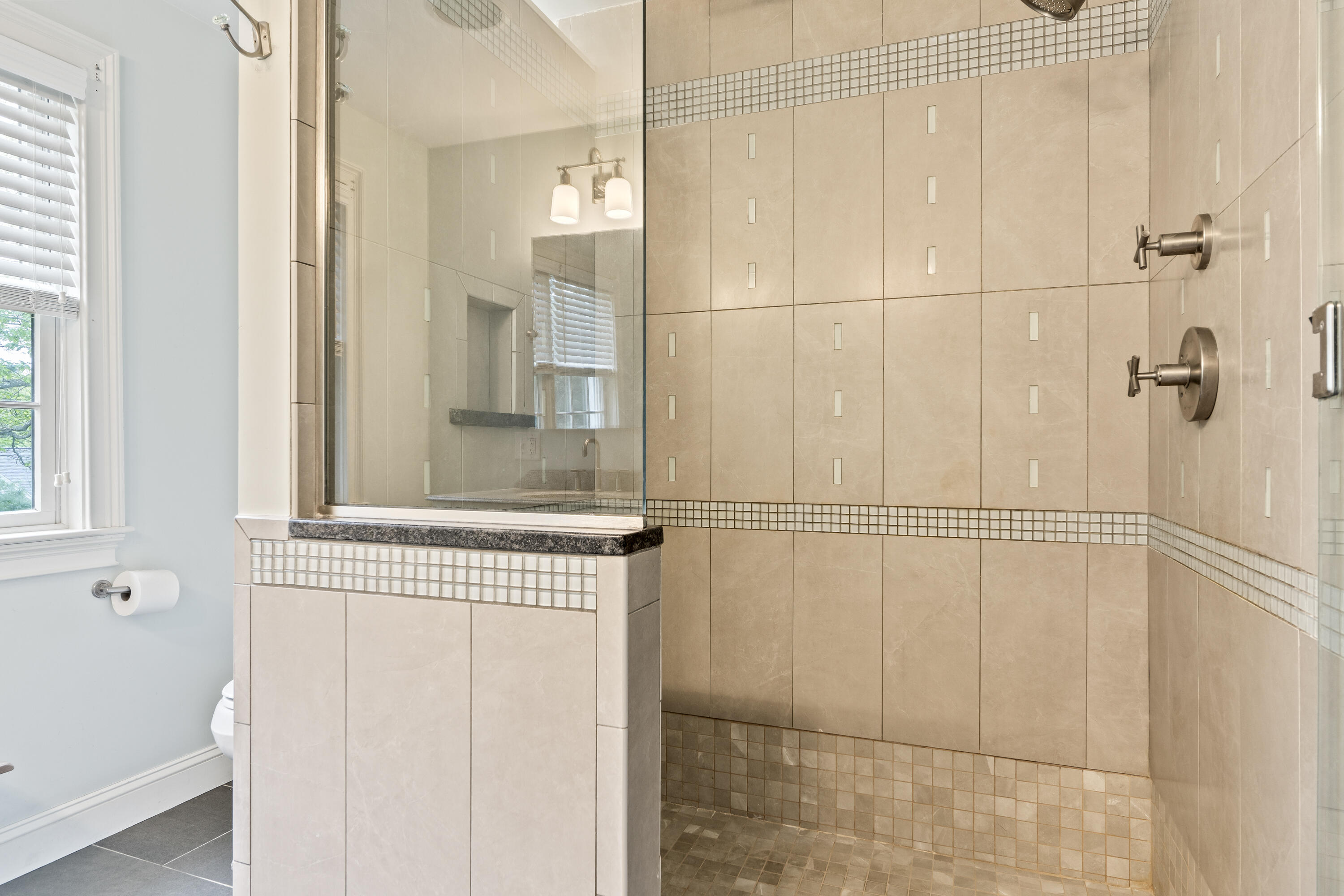 10 Thistleberry Lane York ME 03909