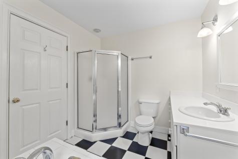 10 Thistleberry Lane York ME 03909