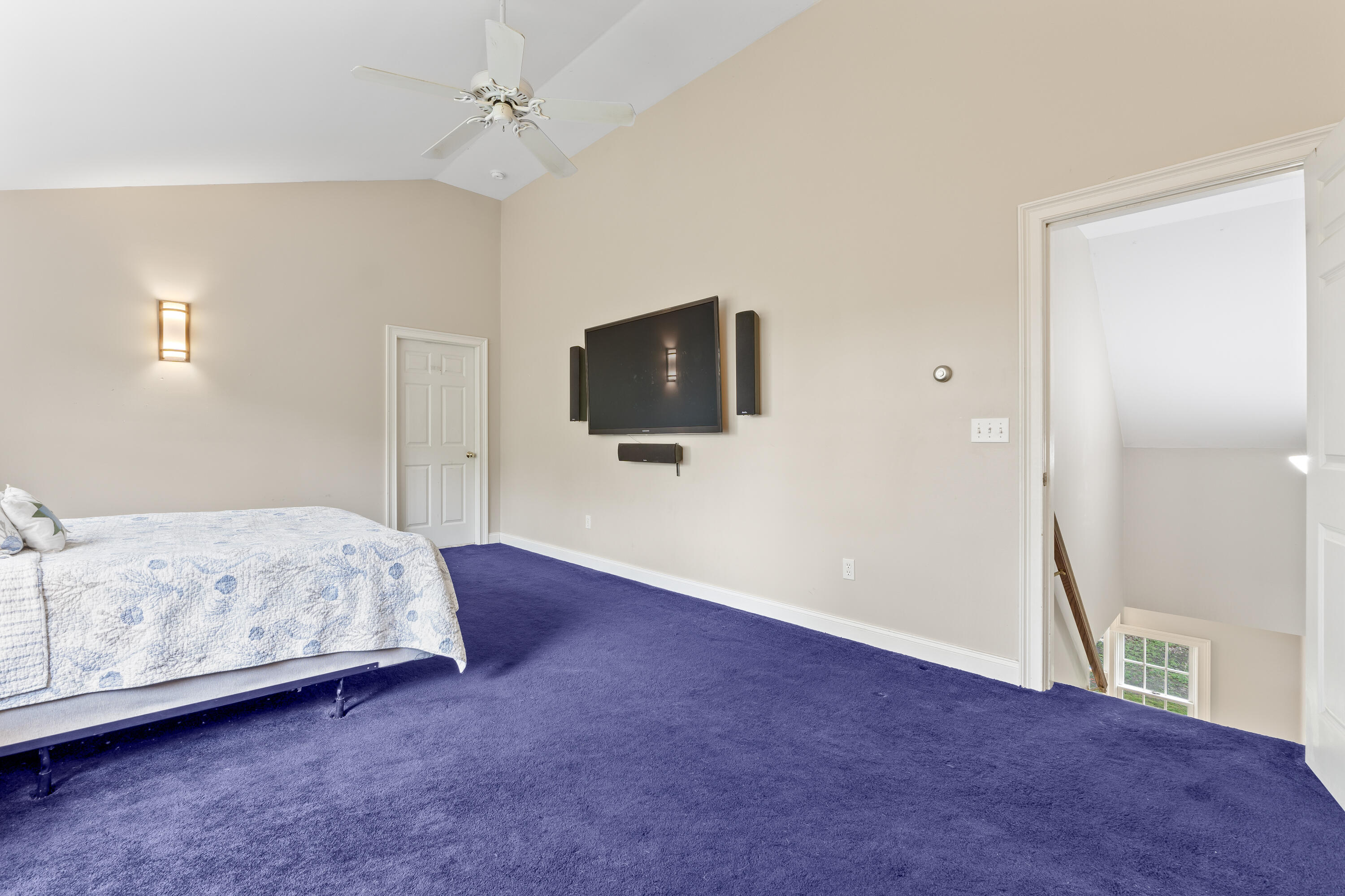 10 Thistleberry Lane York ME 03909