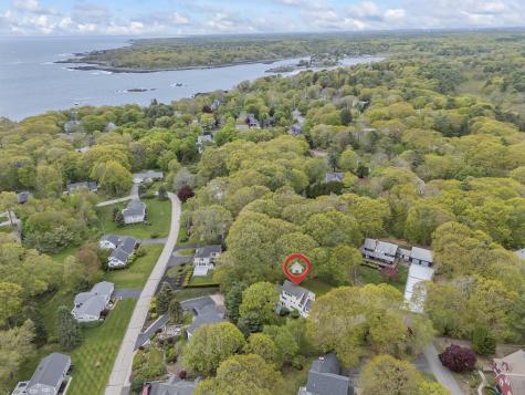 10 Thistleberry Lane York ME 03909