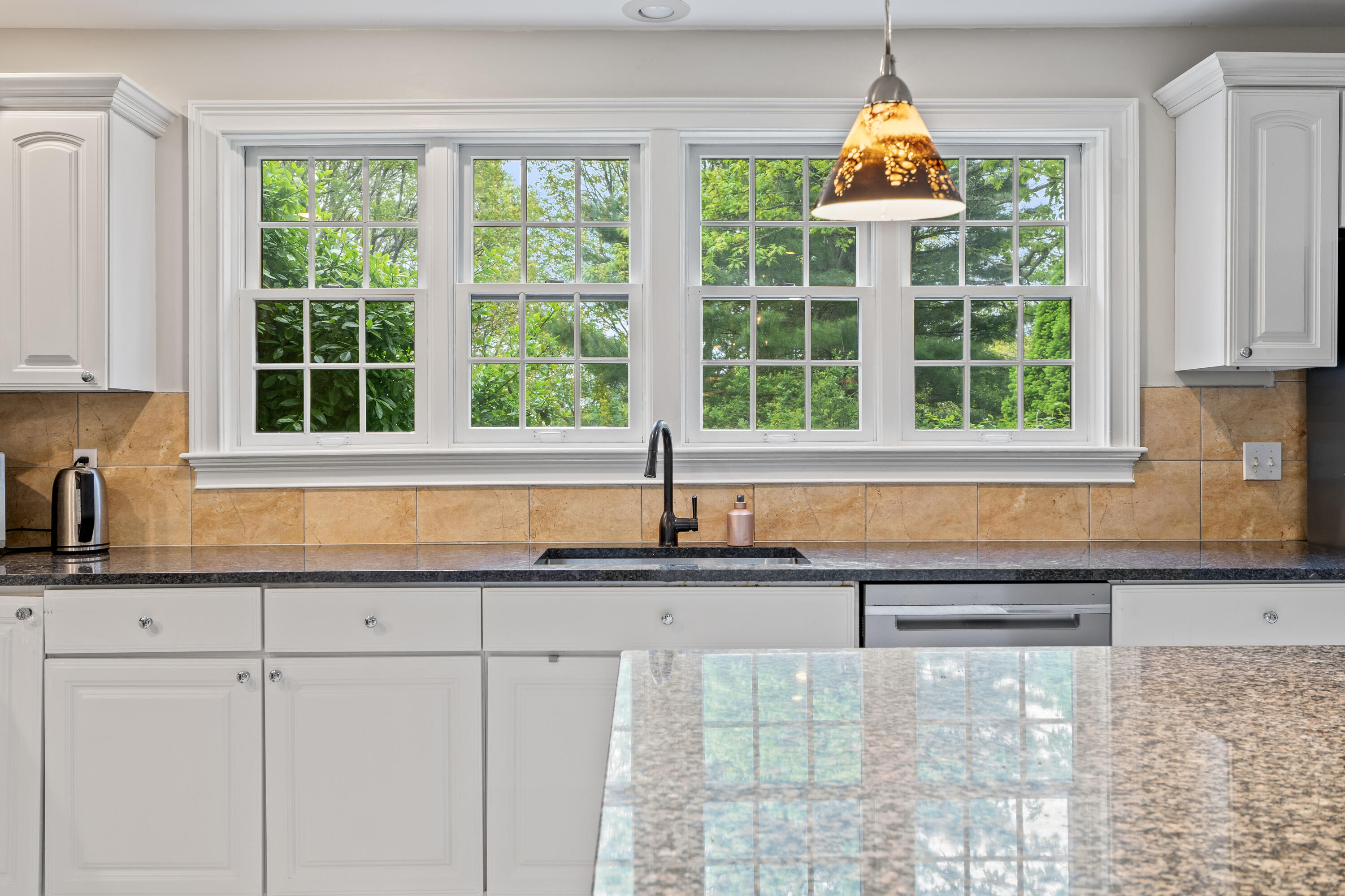 10 Thistleberry Lane York ME 03909