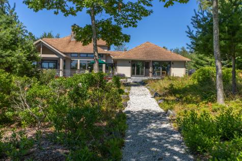 5 Penobscot Lane Owls Head ME 04854