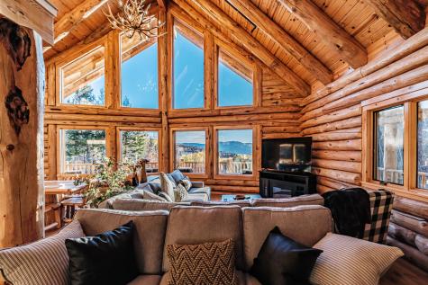 366 Glades View Avenue Newry ME 04261