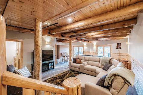 366 Glades View Avenue Newry ME 04261