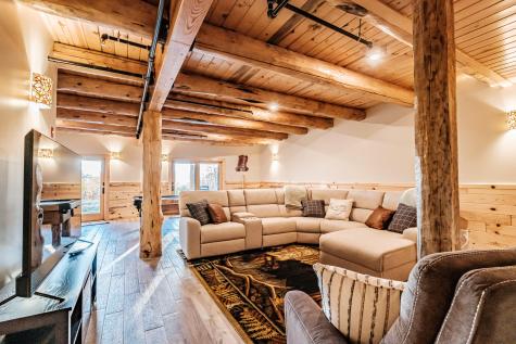 366 Glades View Avenue Newry ME 04261