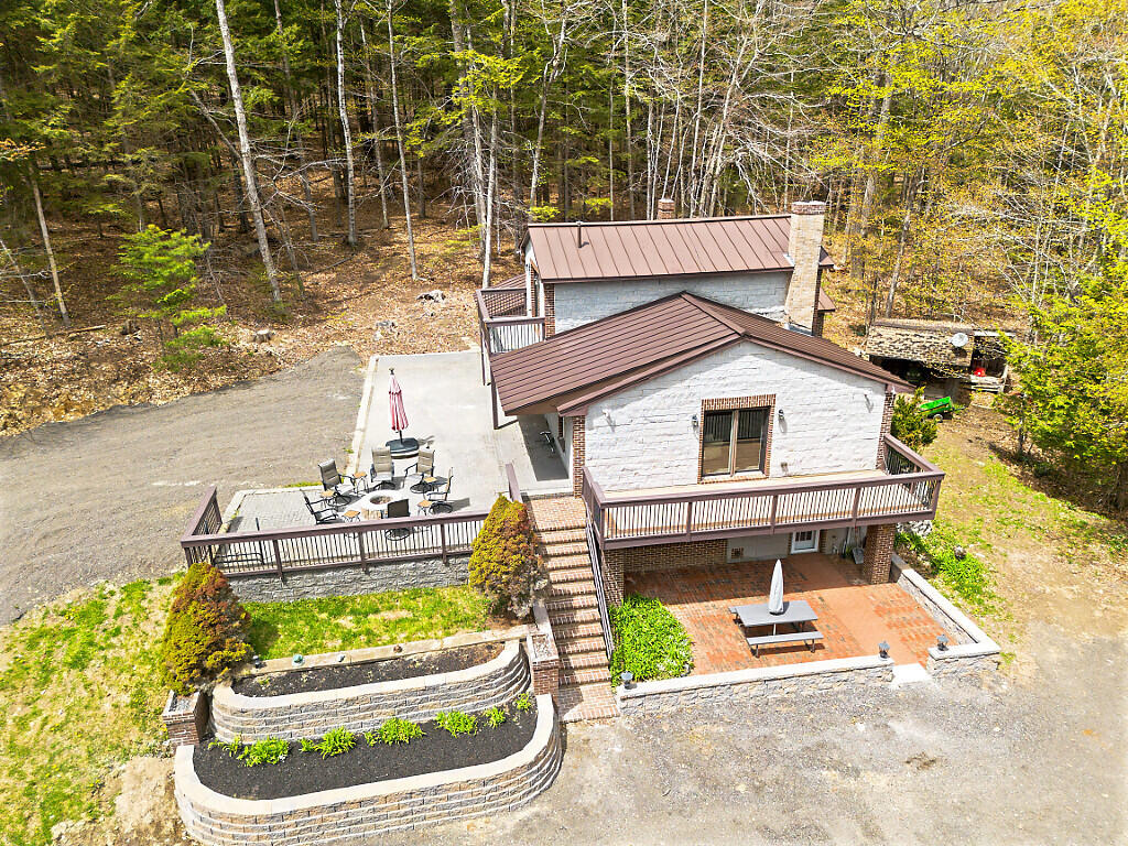 53 Turner Drive Monmouth ME 04265