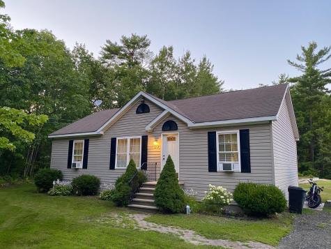 10 Vickery Road Auburn ME 04210