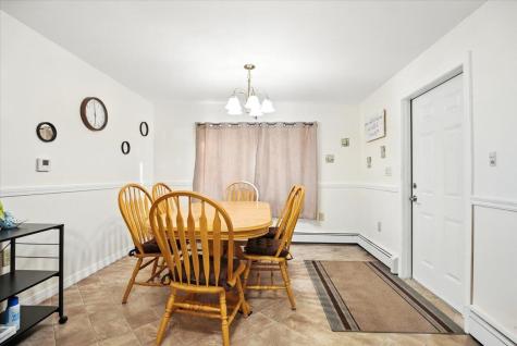 24 Clifford Street Mechanic Falls ME 04256