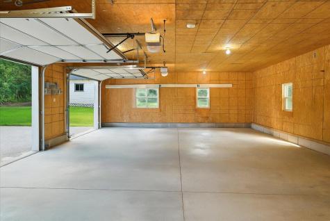 24 Clifford Street Mechanic Falls ME 04256