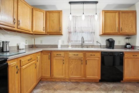 24 Clifford Street Mechanic Falls ME 04256