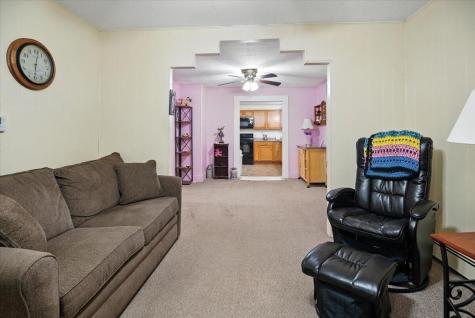 24 Clifford Street Mechanic Falls ME 04256