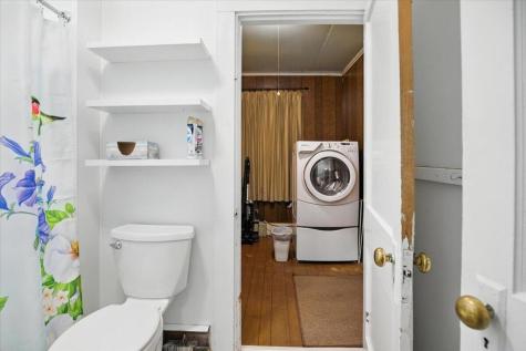 24 Clifford Street Mechanic Falls ME 04256