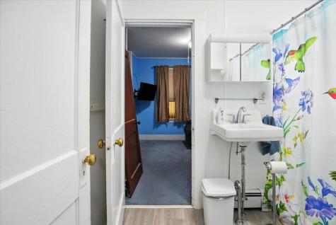 24 Clifford Street Mechanic Falls ME 04256