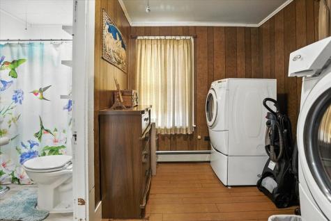 24 Clifford Street Mechanic Falls ME 04256