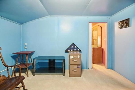 24 Clifford Street Mechanic Falls ME 04256