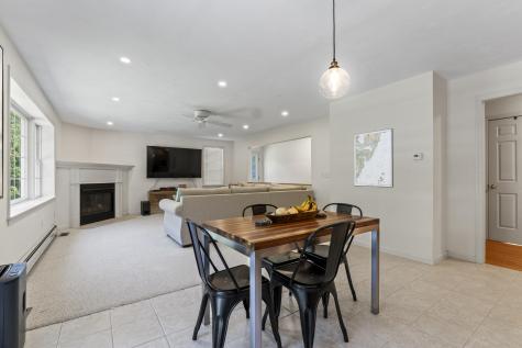 20 Sparrow Lane York ME 03909
