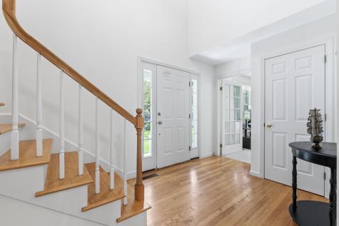 20 Sparrow Lane York ME 03909