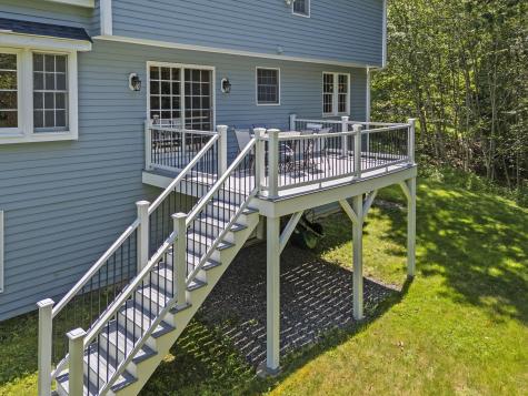 20 Sparrow Lane York ME 03909