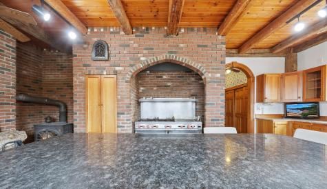 329 Main Road Bradford ME 04410