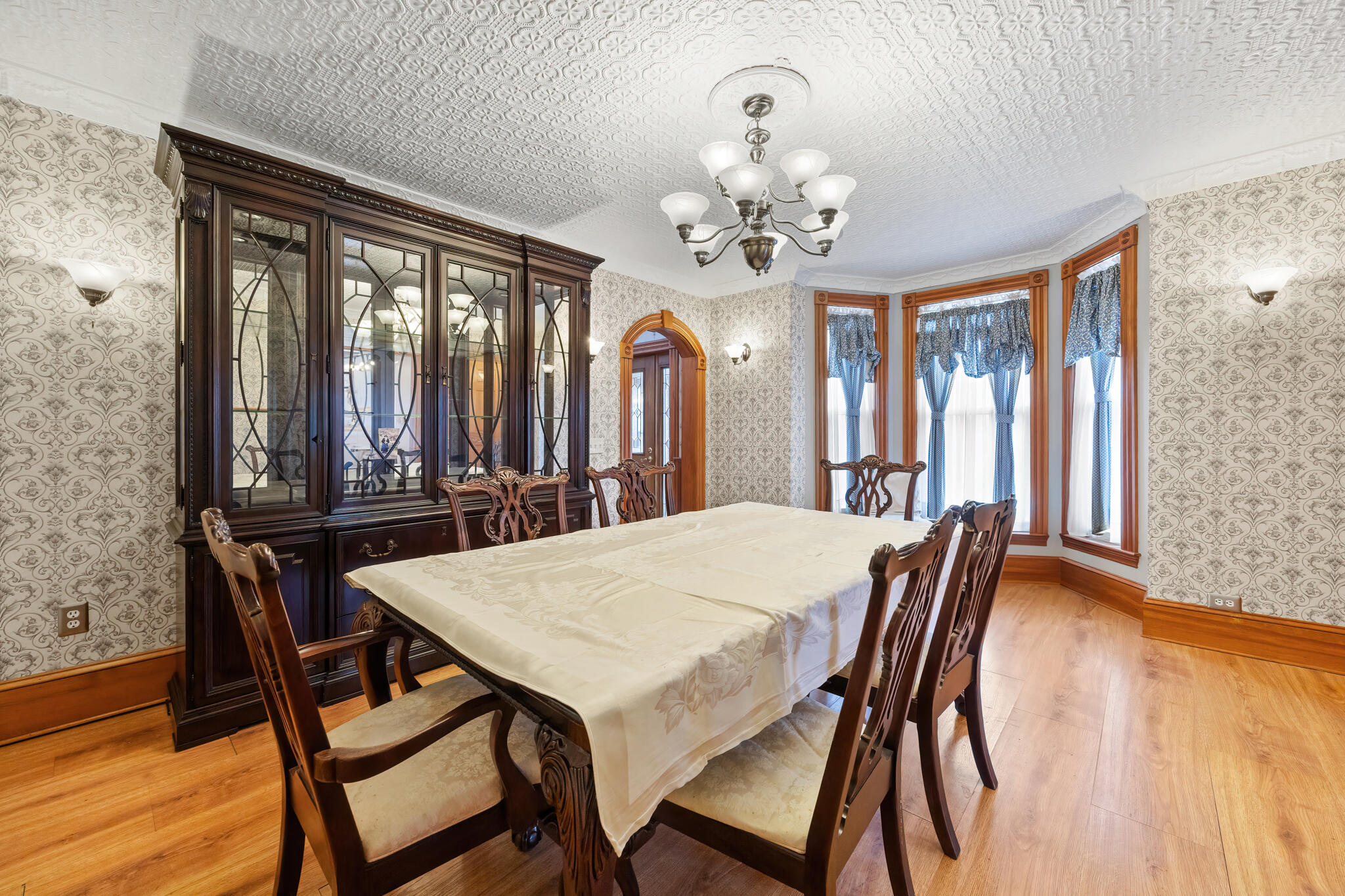 329 Main Road Bradford ME 04410