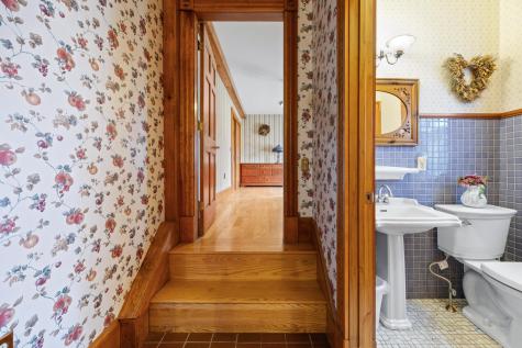 329 Main Road Bradford ME 04410