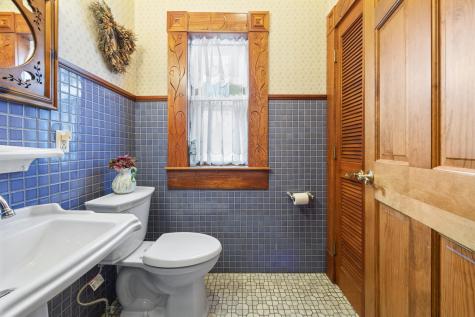 329 Main Road Bradford ME 04410