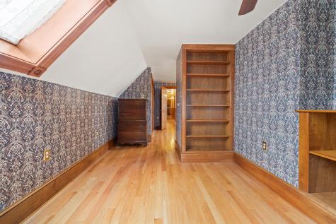 329 Main Road Bradford ME 04410