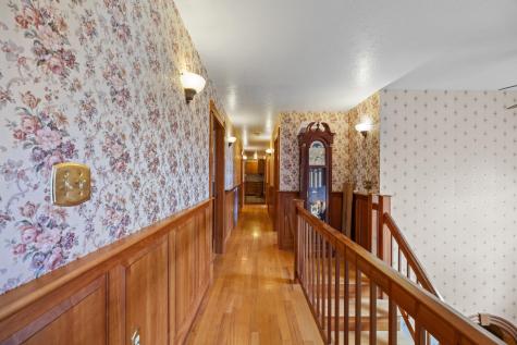 329 Main Road Bradford ME 04410