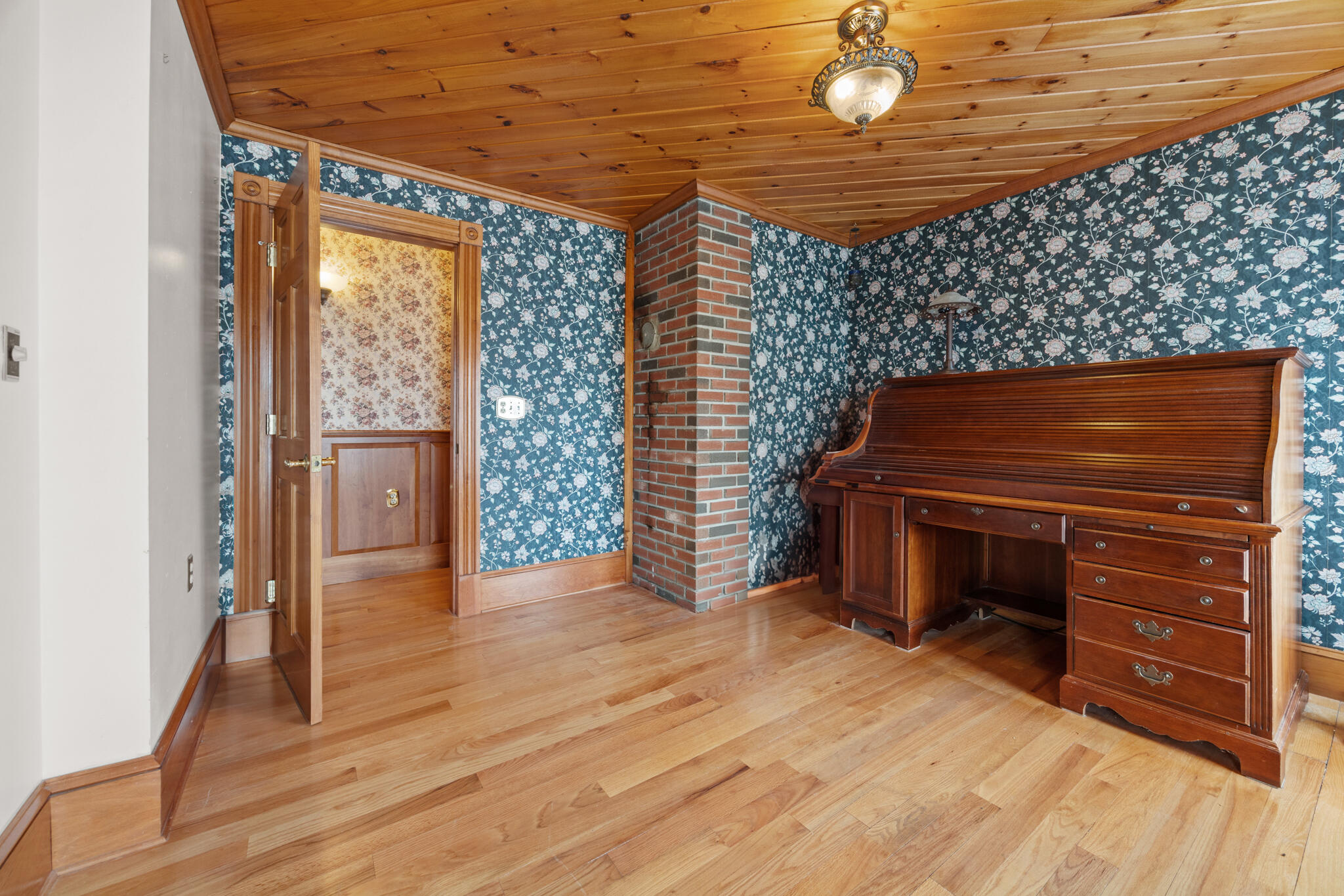 329 Main Road Bradford ME 04410