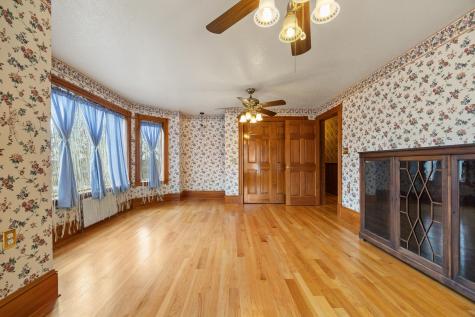 329 Main Road Bradford ME 04410