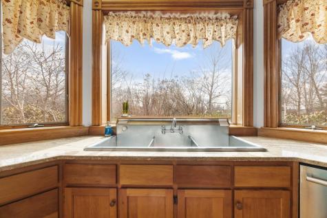 329 Main Road Bradford ME 04410