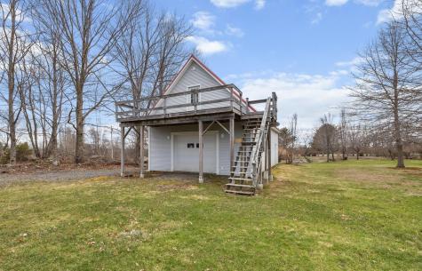 329 Main Road Bradford ME 04410