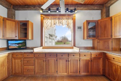 329 Main Road Bradford ME 04410