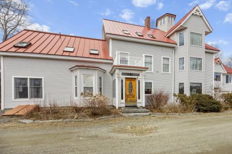 329 Main Road Bradford ME 04410