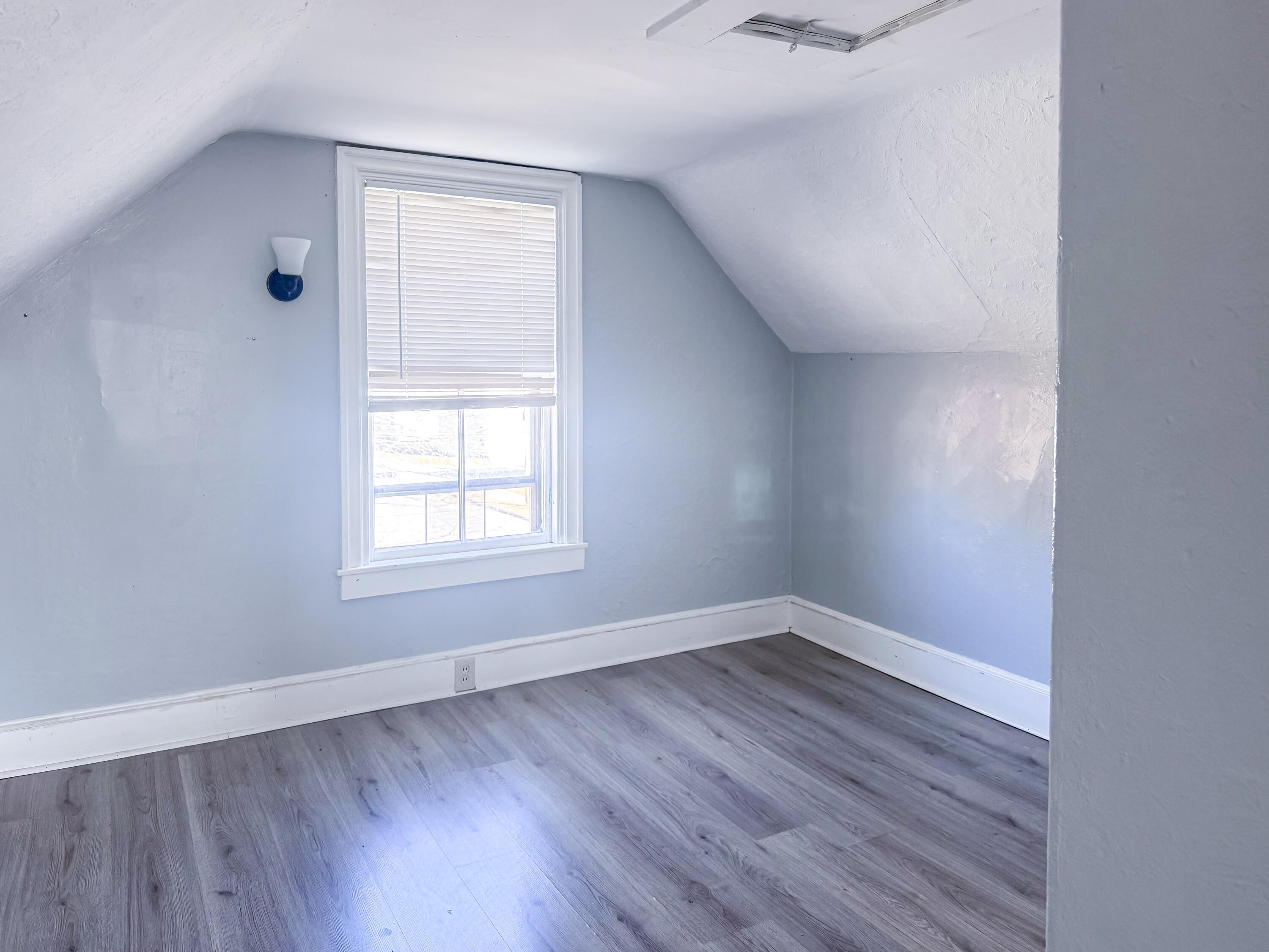 127 Congress Street Bangor ME 04401