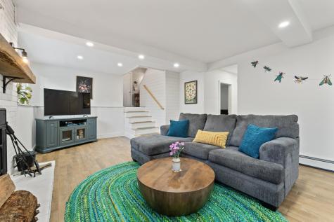 6 Apple Lane Standish ME 04084