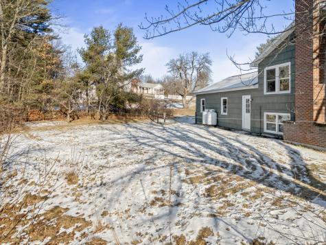 6 Apple Lane Standish ME 04084