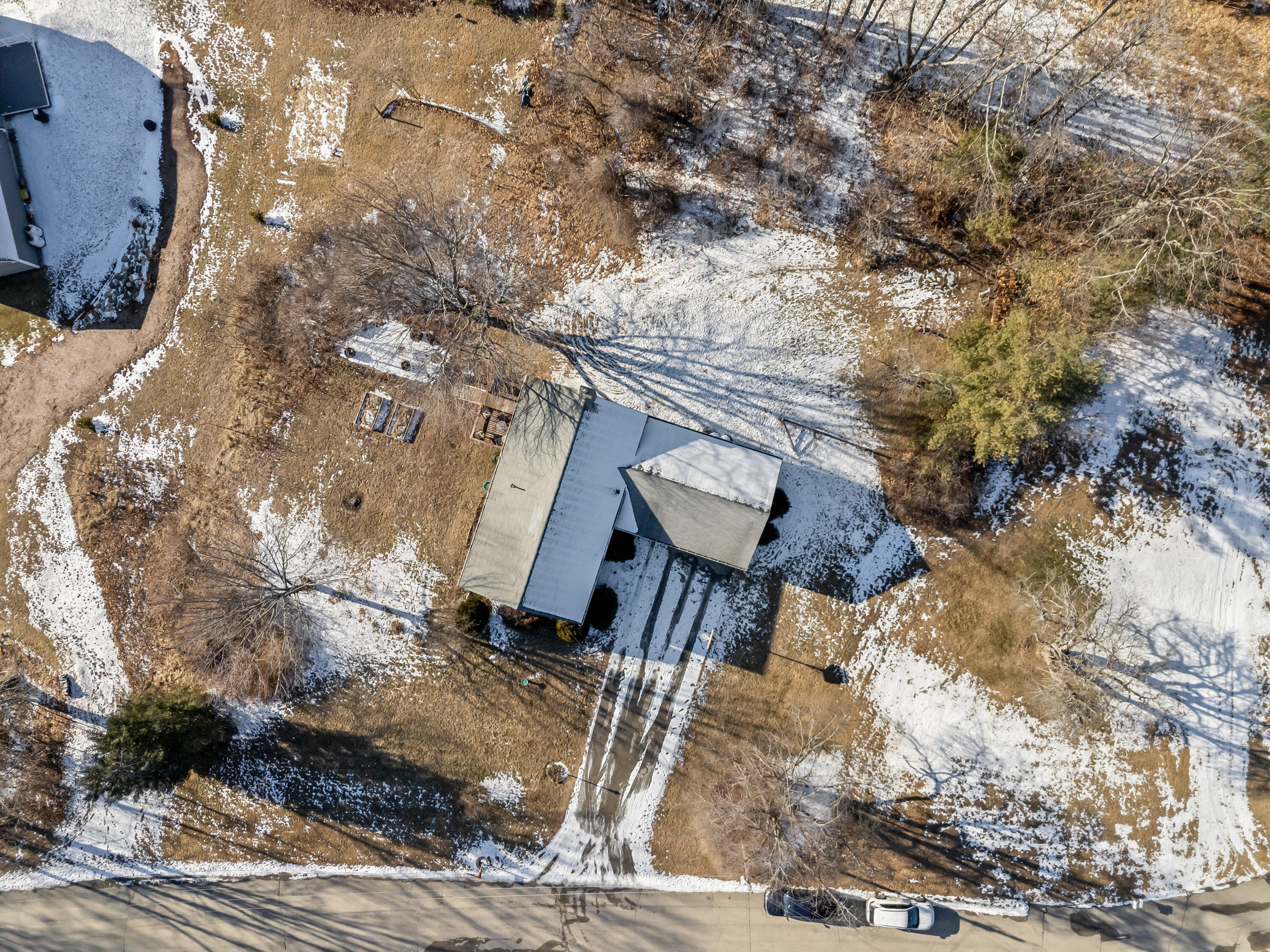 6 Apple Lane Standish ME 04084