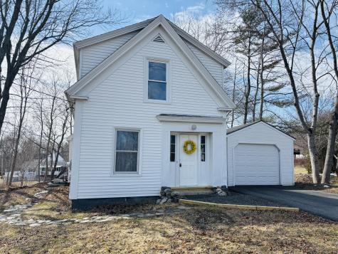 41 Dean Street Winterport ME 04496