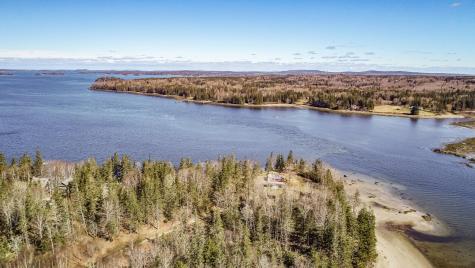 31 Pressey Village Road Deer Isle ME 04627