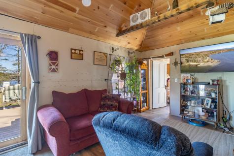 31 Pressey Village Road Deer Isle ME 04627