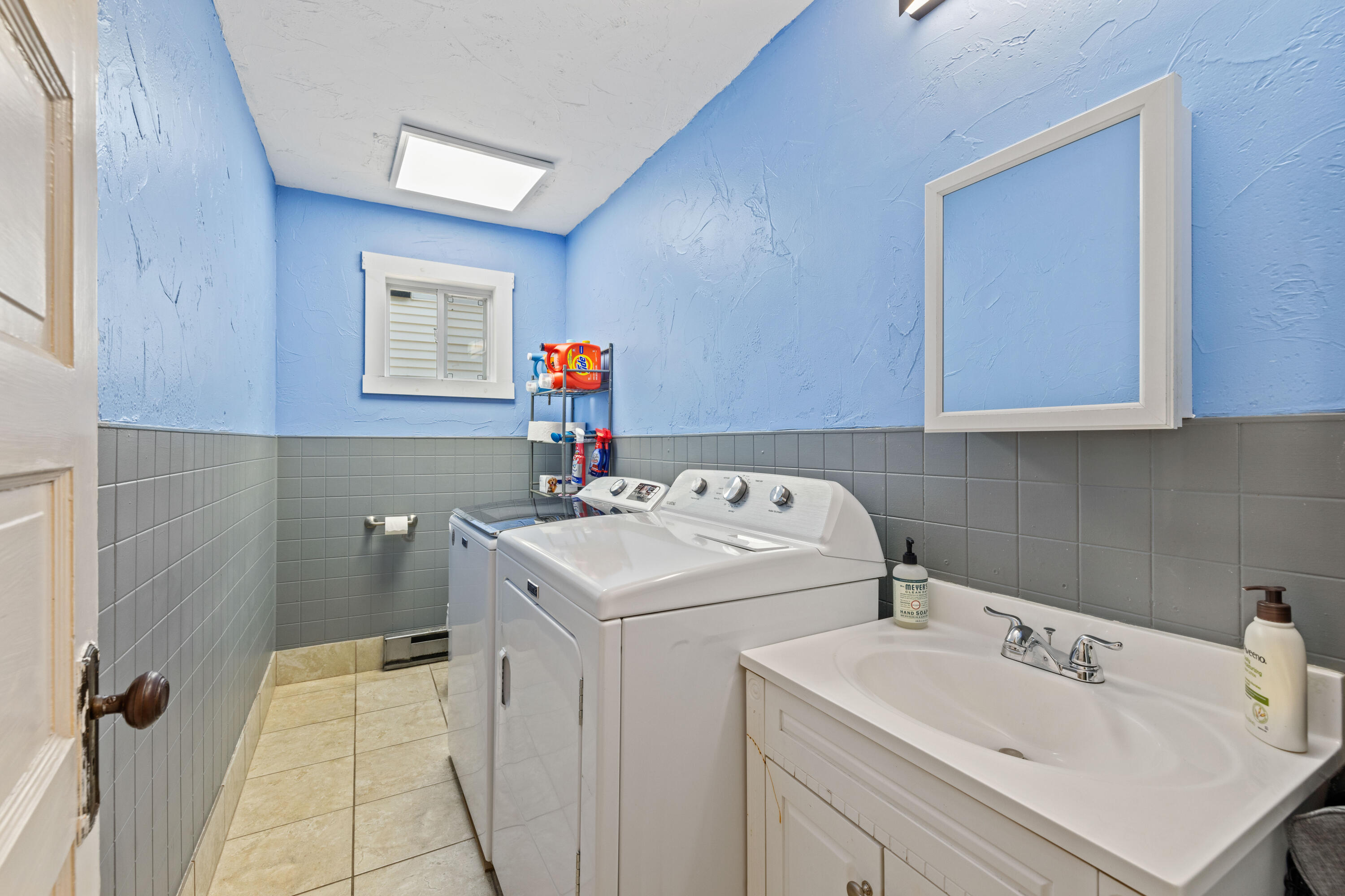 183 Graham Street Biddeford ME 04005